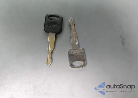 2006 Ford E-150 Chateau/Xl/Xlt z USA, uszkodzony, nr VIN 1FDRE11W26HA17874